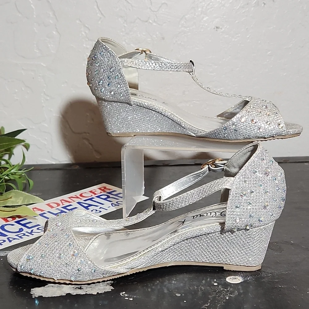 OLIVIA K Silver Bling Open Toe Wedge Sandal 3